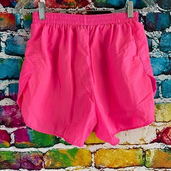 Vintage Hot Pink Prezzia Nylon Shorts 80s Beach Barbie Size Medium - Picture 4 of 4